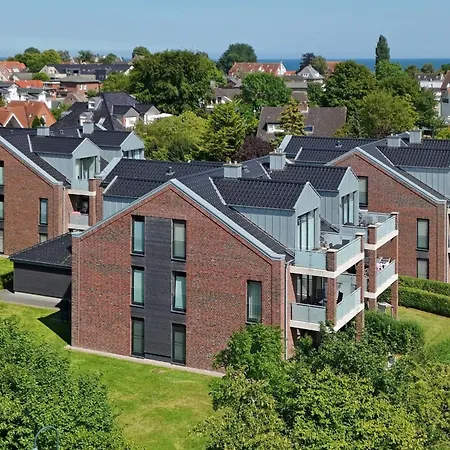 Kirschgarten Steife Brise