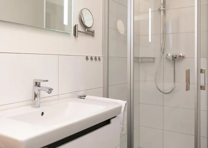 Kirschgarten Steife Brise * Kellenhusen